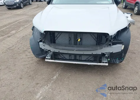 2025 Volvo Xc60 Plus from USA, damaged, VIN YV4M12RC4S1148797